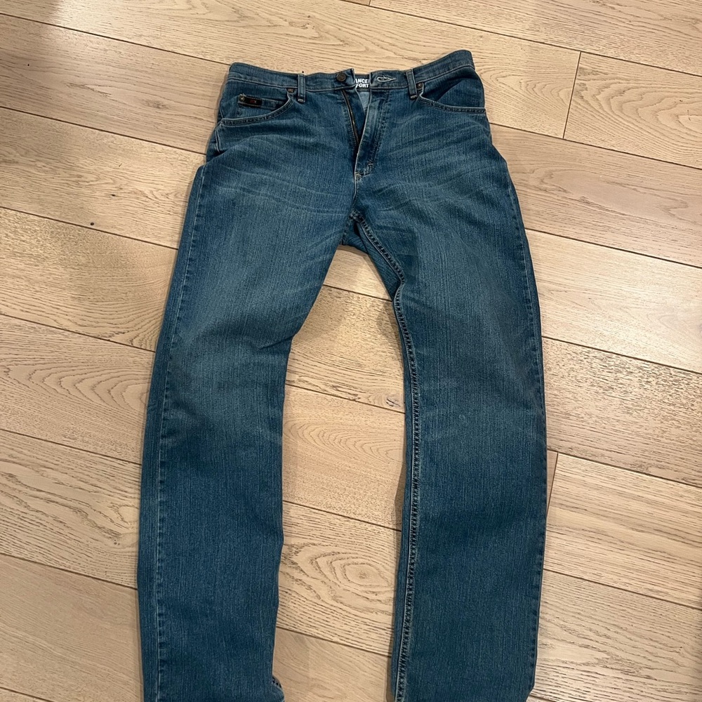 Wrangler Advanced Comfort Men's Blue Jeans